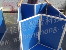 重型中空板围卡